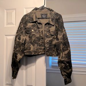 Camouflage jean jacket